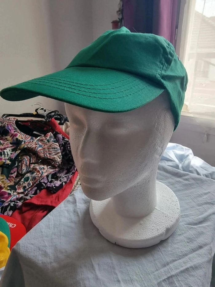 Casquette réglable taille unique neuve