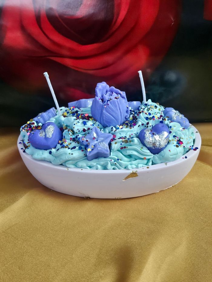 Bougie gourande à la violette