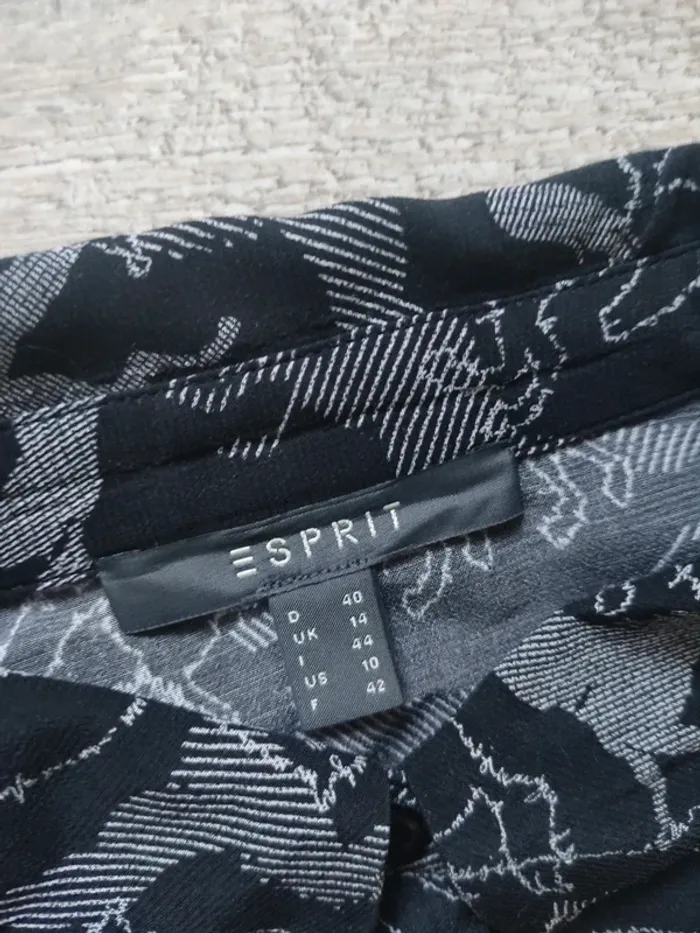 Chemise manches longues boutonnée motifs chevaux noirs et blancs taille 42 Esprit - photo numéro 9