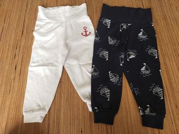 2 pantalons