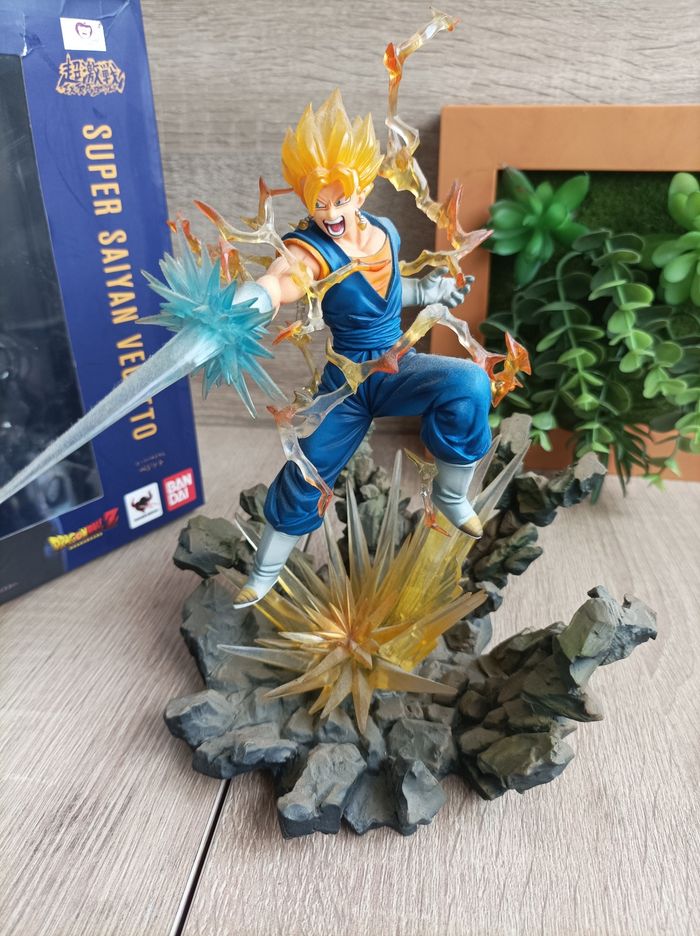Figurine Vegeto super Saiyan Dragon Ball Z DBZ Bandai Figuarts Zero - photo numéro 6