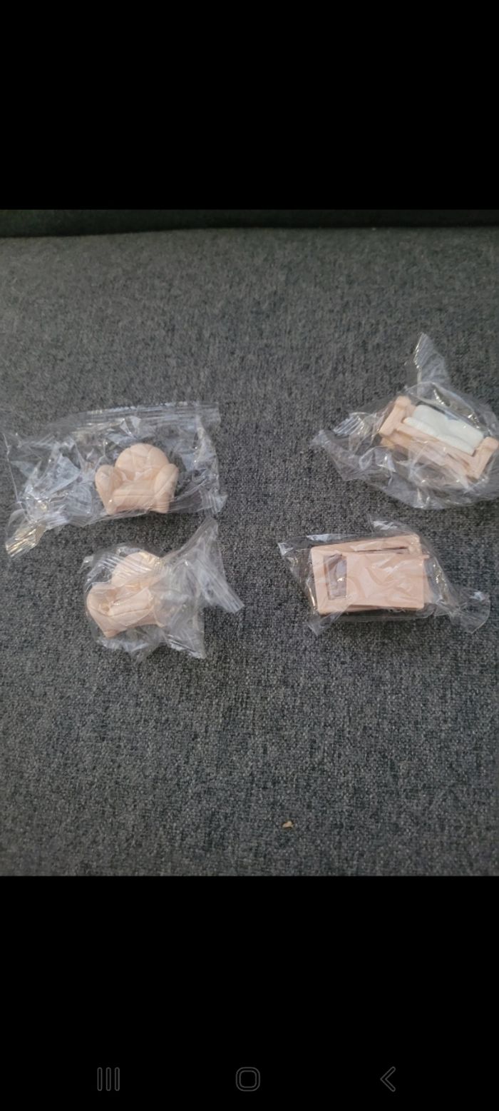 Lot mobilier miniature