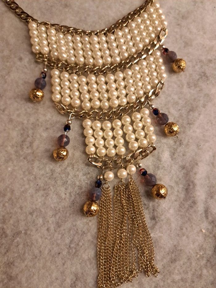 Collier original blanc et doré - photo numéro 4