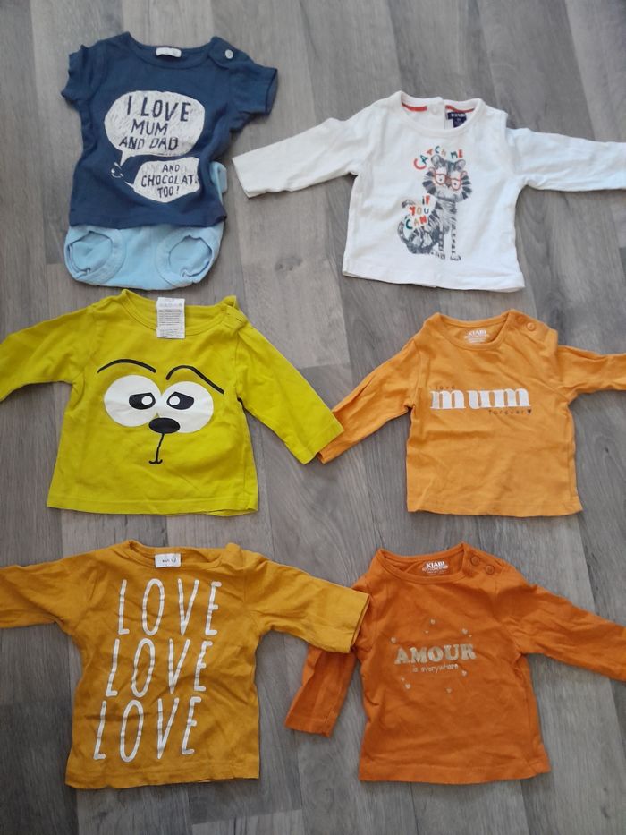 Lot t shirt bébé