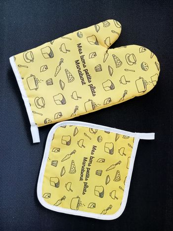 Manique et gant de cuisine 