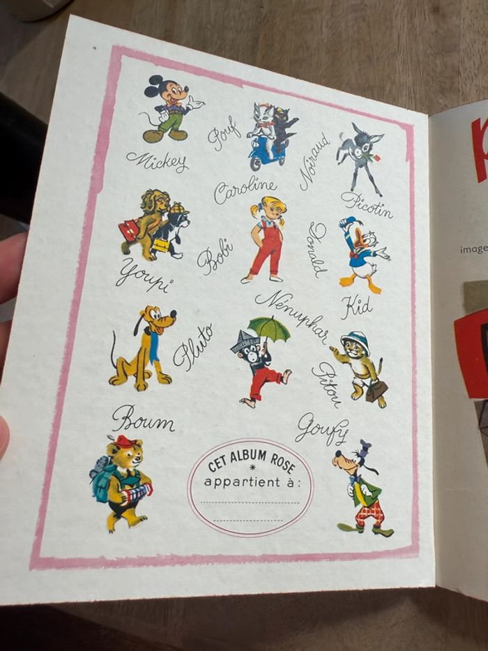 Livre ancien vintage Pouf et Youpi boxeurs les albums roses Pierre Probst Caroline Hachette - photo numéro 4