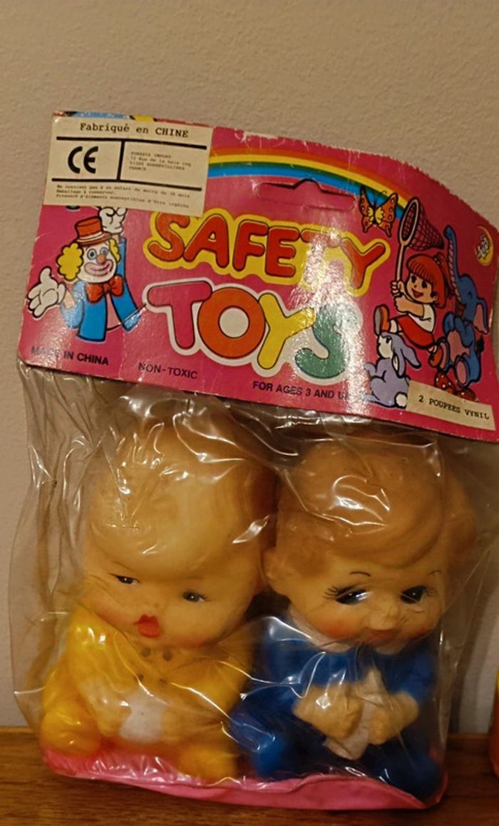 Lot poupées vinyl - photo numéro 2