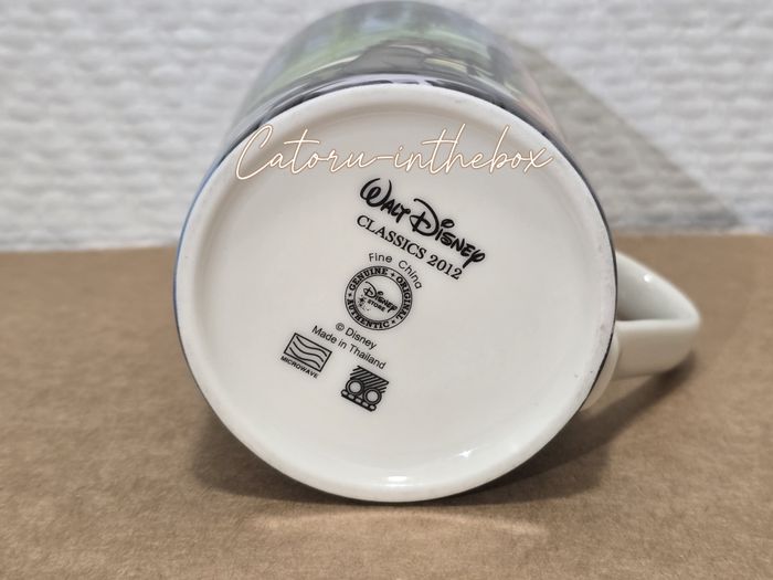 Tasse / Mug / Cup Disney Classics Pocahontas John Smith Meeko / Meiko - photo numéro 9