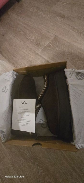 UGG Tazz Chocolat Taille 38