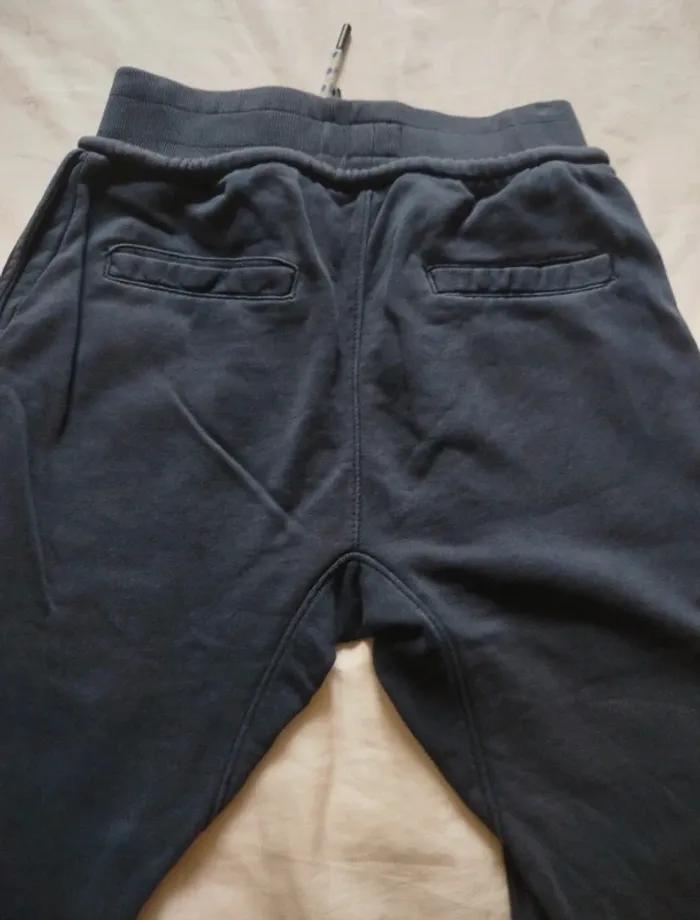 Jogging en taille XS - photo numéro 4