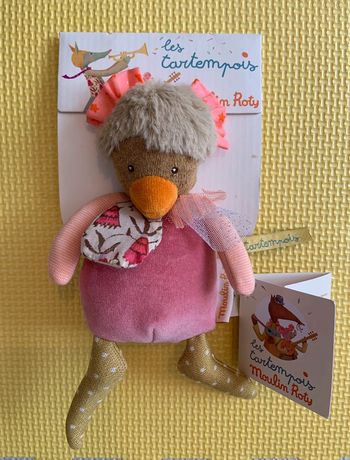 Hochet poule rose Moulin roty Les tartempois
