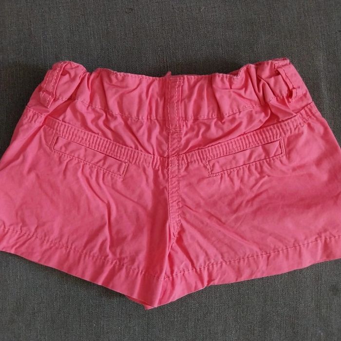 Short rose 2 ans TBE - photo numéro 2