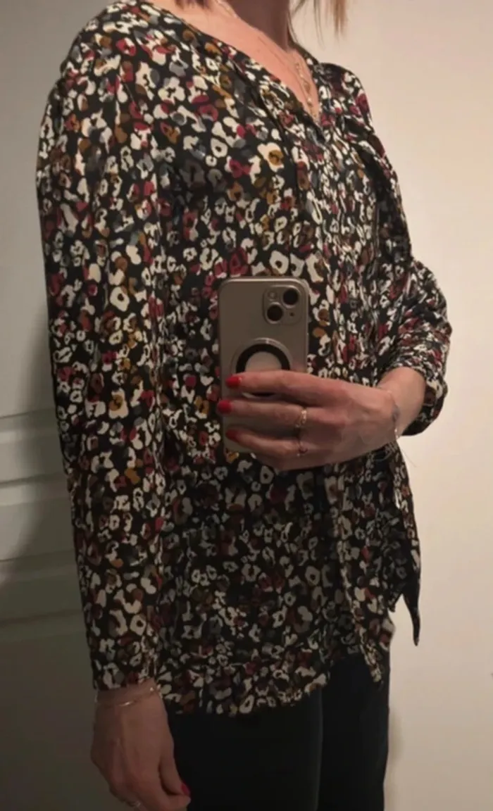 Blouse fluide à imprimé coloré – Taille 38 🌸 - photo numéro 2
