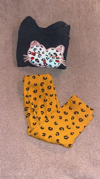 Ensemble legging + t-shirt ML