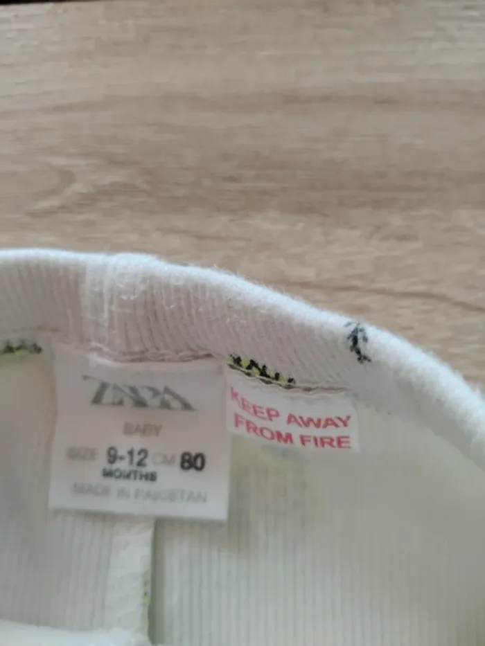 Legging Zara baby girl - 9/12 mois - motif ananas - photo numéro 3