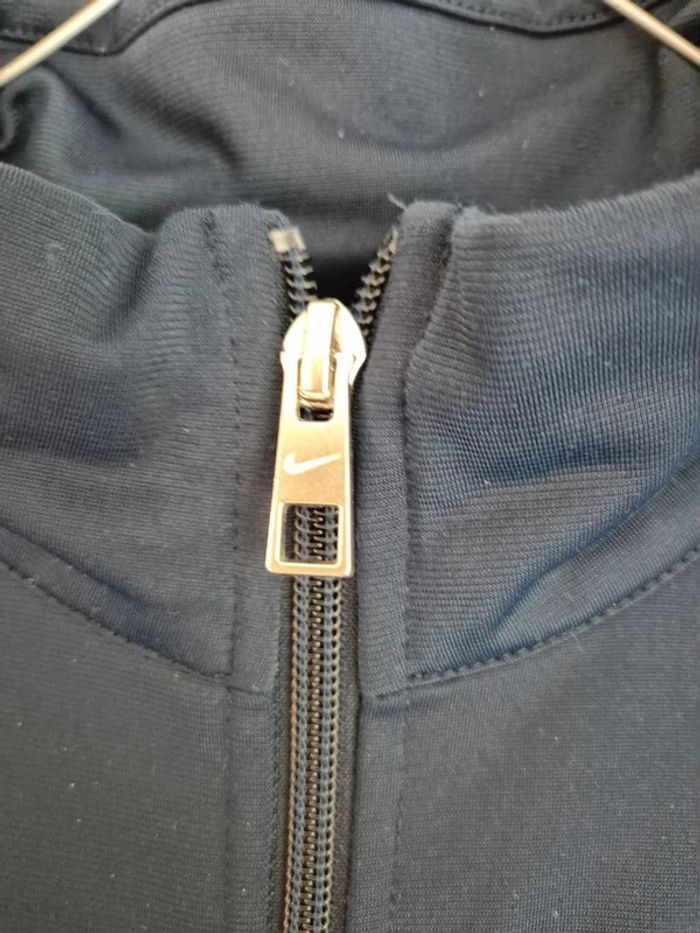 Veste Nike de sport zippé garçon marine et blanche taille 13-15 ans - photo numéro 4