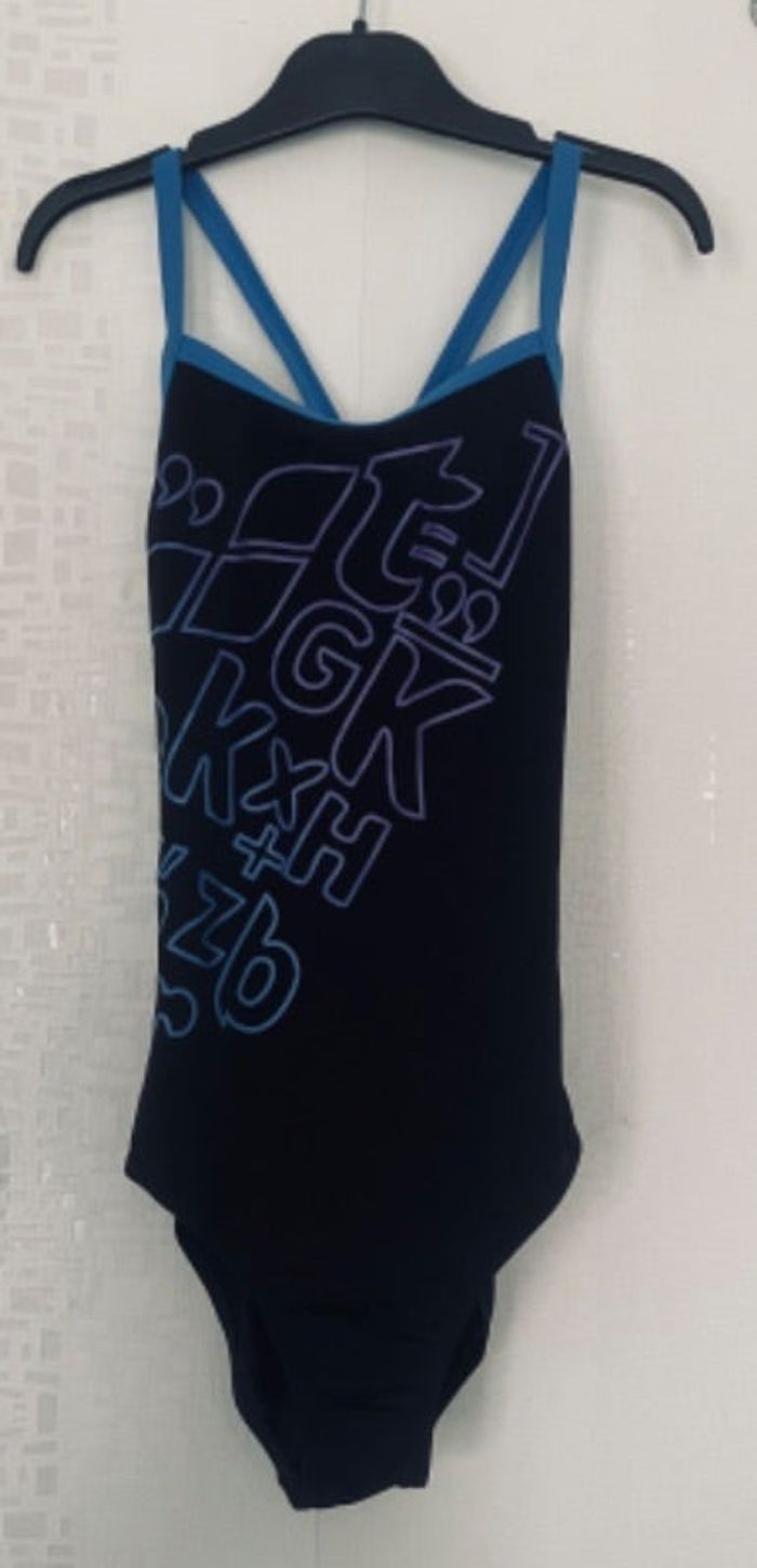 Maillot de bain Arena 1 pièce taille 38 neuf