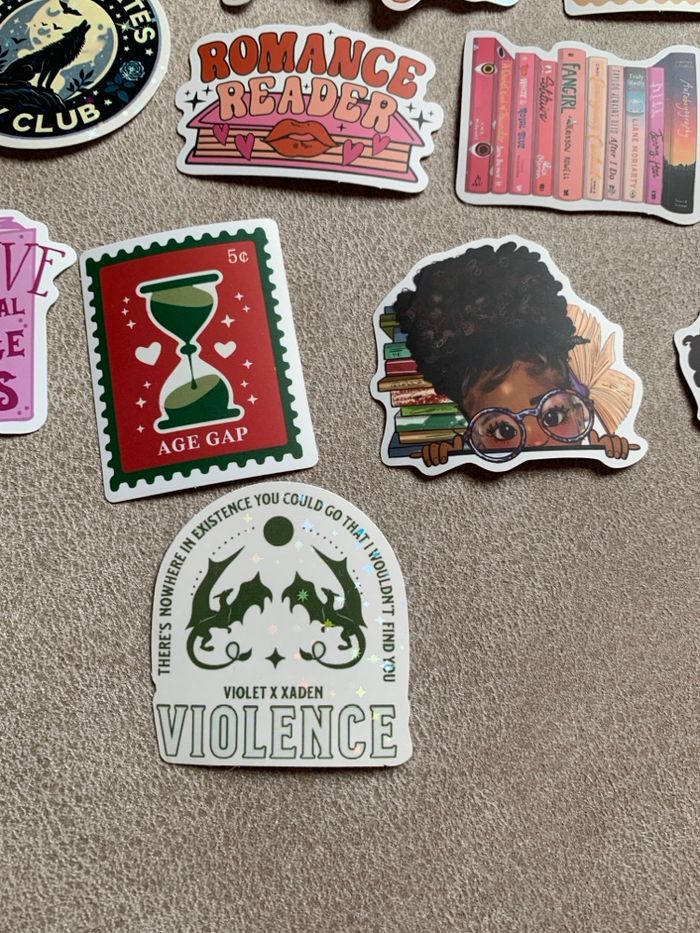 Lot de 29 stickers : Achat occasion | Autres loisirs créatifs 8 ans ...