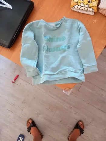 Pull fille en 3 ans