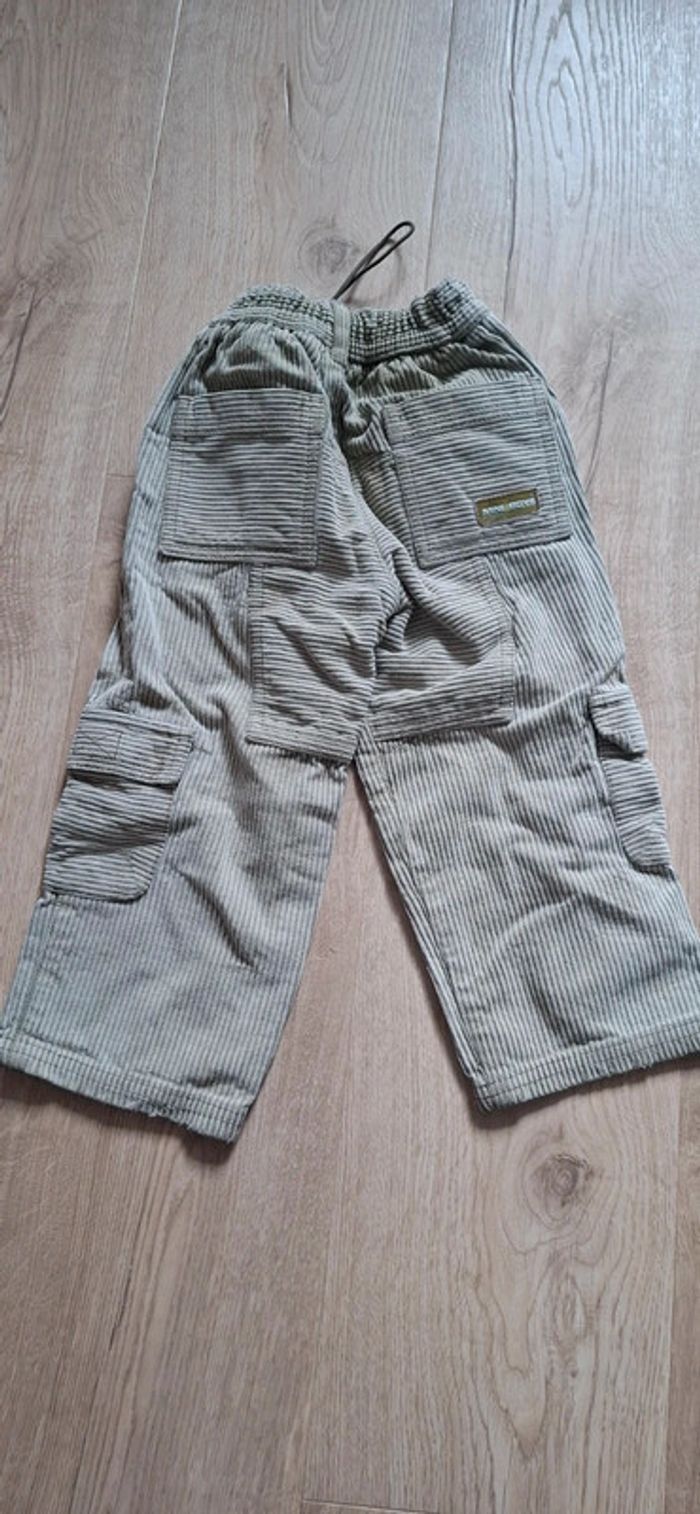 1 cargo rouge NEUF + 1BE beige offert - photo numéro 9