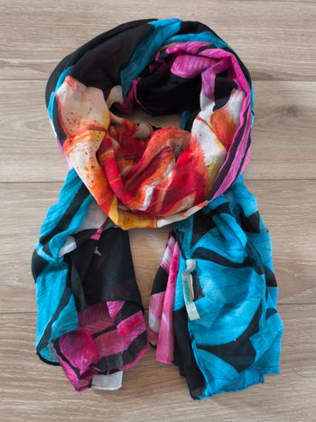 Foulard Desigual Neuf 