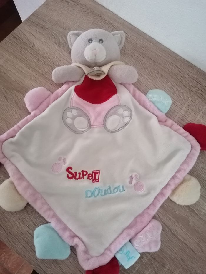 Doudou plat tête de chat baby Nat inscription super doudou