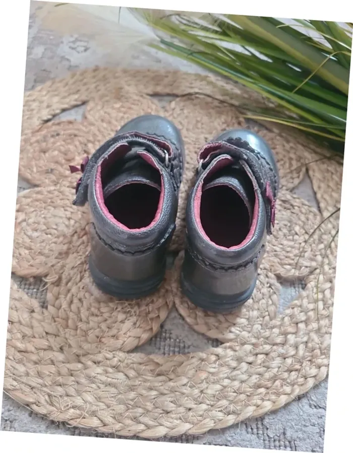 Chaussure taille 25 - photo numéro 3