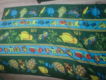 Paréo motif poisson