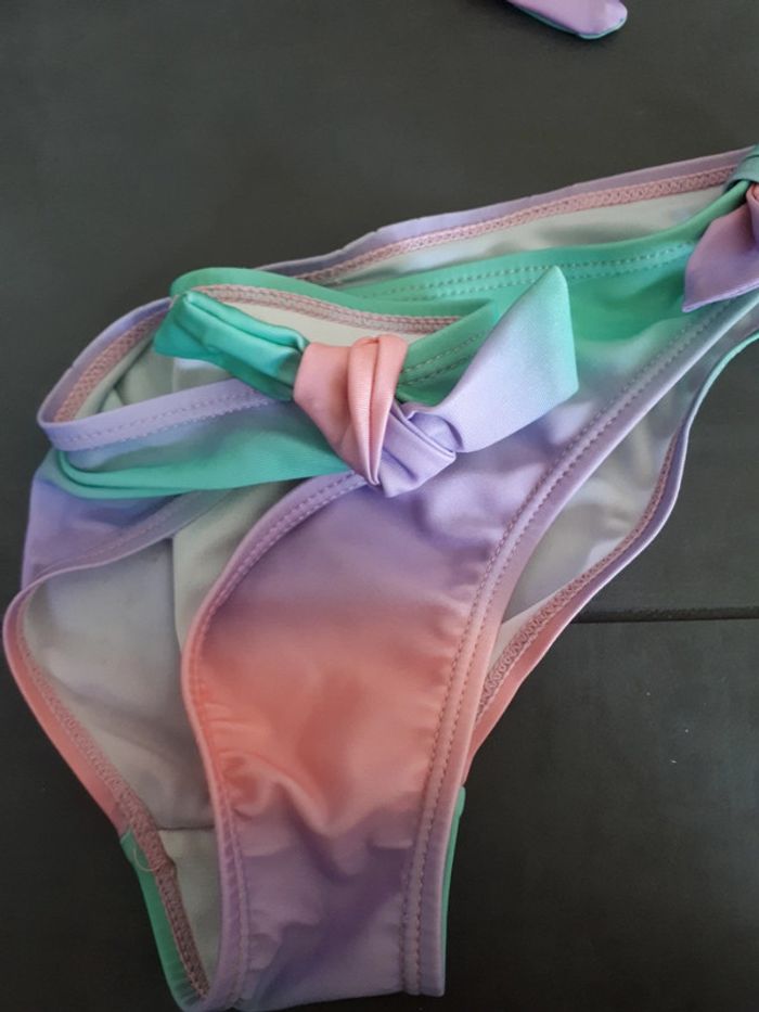 Maillot de bain 2 pièces Primark 10 11 ans - photo numéro 2
