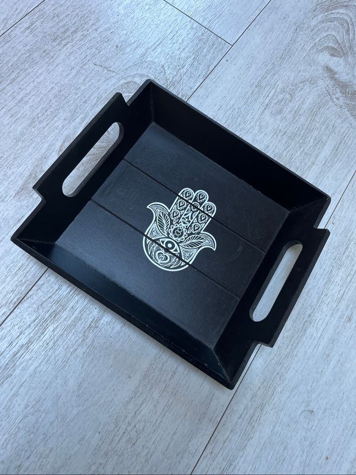 Petit plateau noir