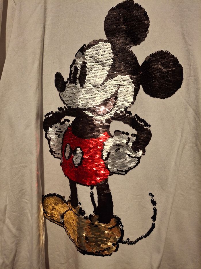 Pull blanc Mickey avec sequins taille M - photo numéro 2