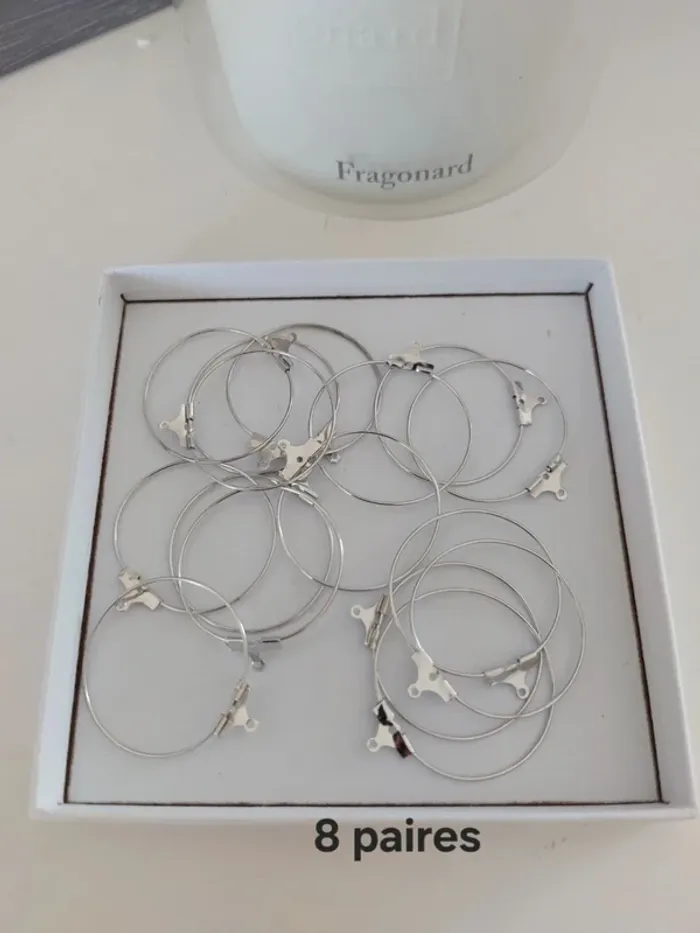 Lot de 8 paires de boucles d'oreilles