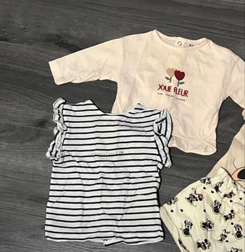 Lot vêtements bébé fille