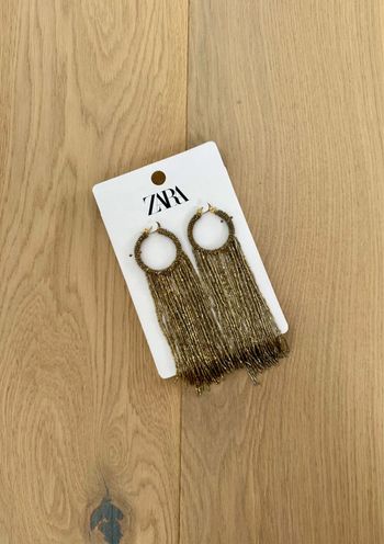 Boucles d’oreilles Zara perles doré or Ohrringe Earrings Pendientes Orecchini Oorbel Brincos longues