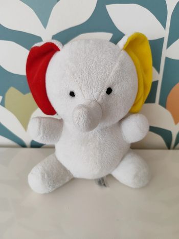 Peluche doudou éléphant