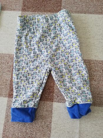 Pantalon imprimé 1 mois neuf