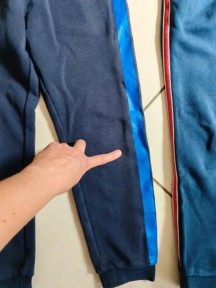 Joggings lacoste 8 ans - photo numéro 4