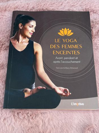 Livre Le Yoga des Femmes Enceintes Yoga