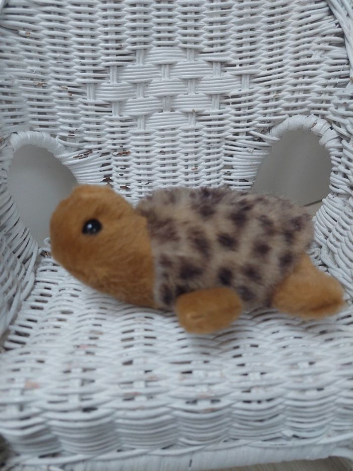 Aux nations - petite peluche tortue - photo numéro 2