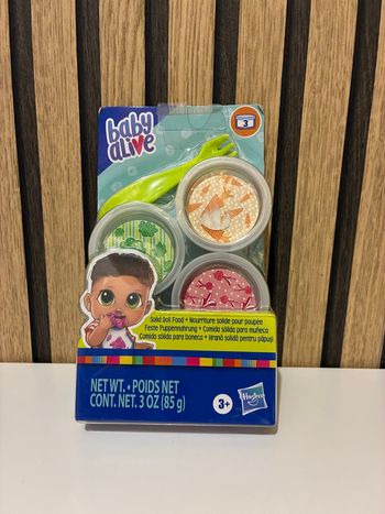 Nourriture solide pour poupée - neuf avec étiquette