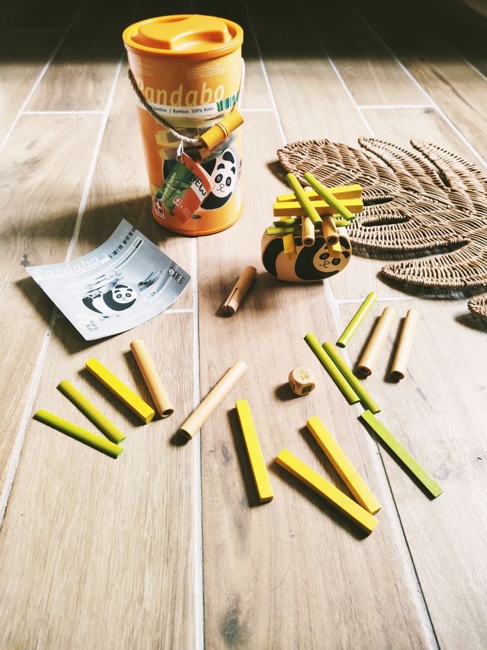 🐼Jeu de dextérité Pandabo avec rondins de bambou marque Hape