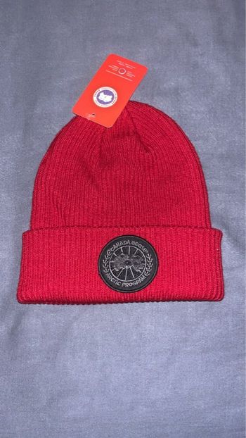 bonnet canada goose