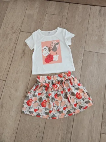 Ensemble d'été jupe et t-shirt assorti 3 ans