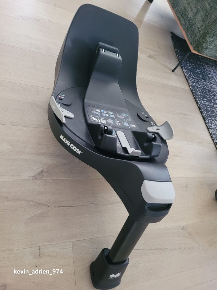 Poussette 3 en 1 maxi cosy zélia + base 360 family fix - photo numéro 8