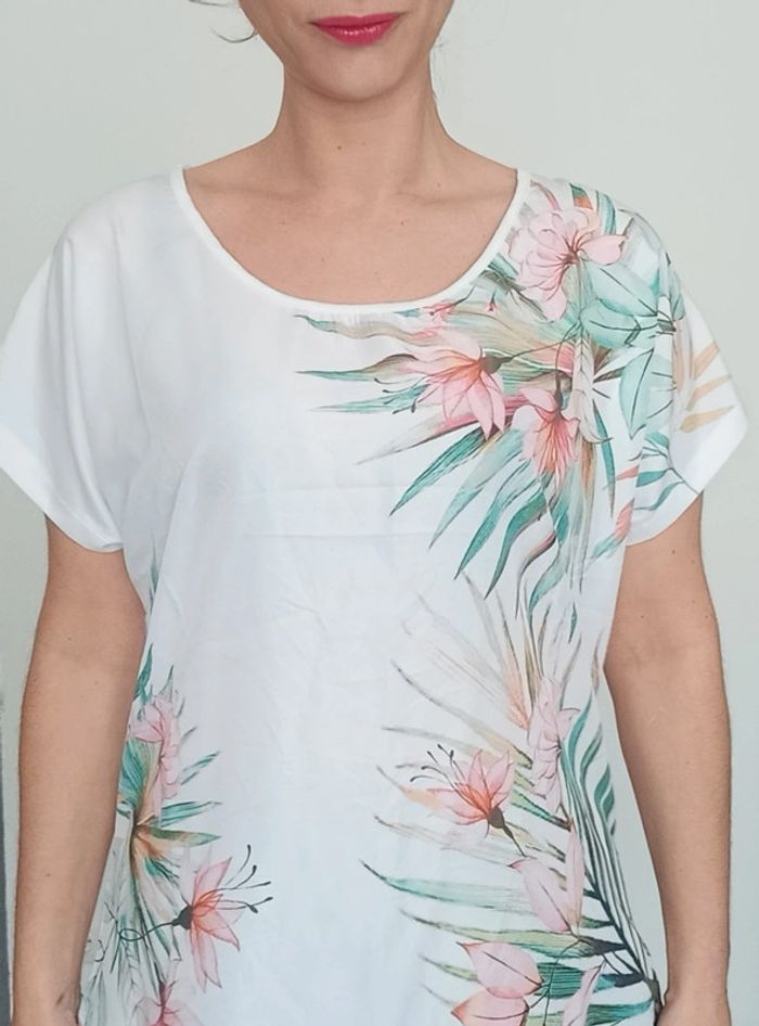 T-shirt été fluide fleuri Atlas taille 46/48 - photo numéro 3