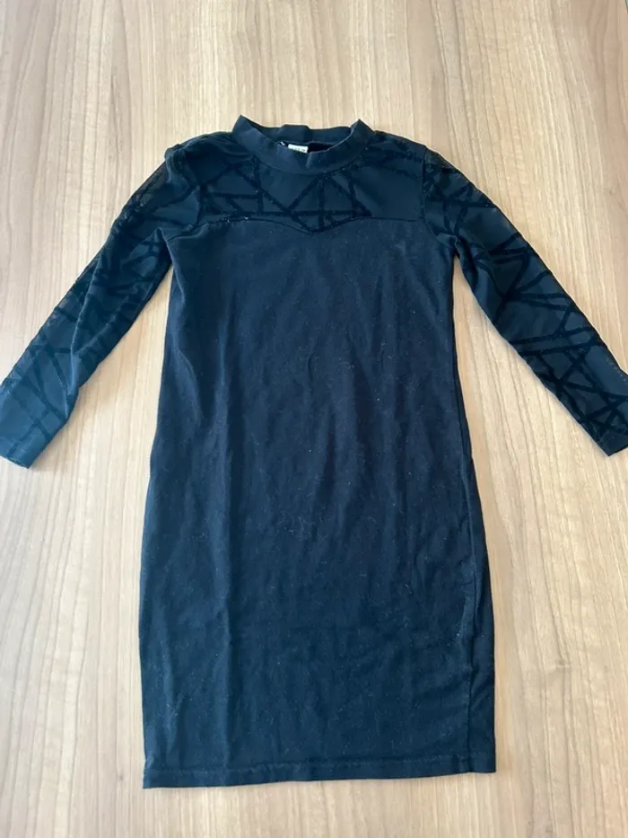Robe noir SHEIN taille 6 ans