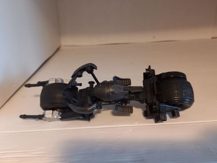 Batman moto dark night - photo numéro 4