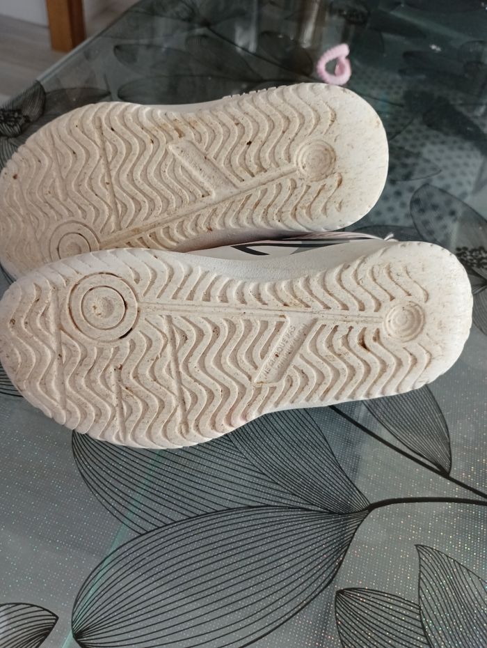 Basket fille pointure 26 - photo numéro 4