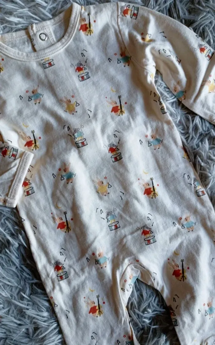 Pyjama 3 mois 🐯 - photo numéro 2
