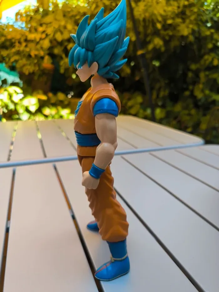 Figurine Sangoku cheveux bleu DragonBall z - photo numéro 6